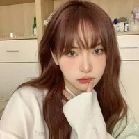 Kiều Cẩm Y ( nàng)