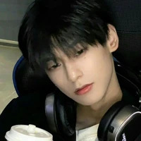 Trạch Vân Trung_đồng nghiệp chị gái nu9