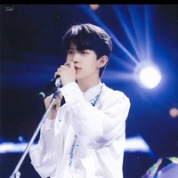 Trần Thiên Nhuận( cậu)