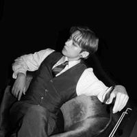 Kim Taehyung - hắn