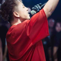 Nguyễn Ngọc Đức Trí(em cậu)