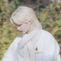 Lee Felix_em