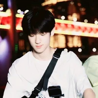 Trương Tuấn Hào_hắn