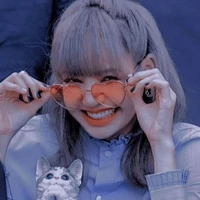 lalisa ( nàng , lili)