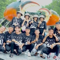 Cả team