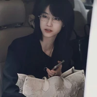 Tưởng Vân-c rễ