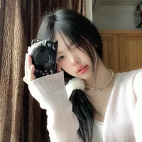 Chu Ngọc Nhã Hân(bạn thân nu9)