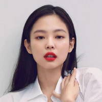 Kim Jennie ( chị )