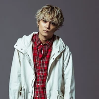 Arata Maekawa (nhỏ)