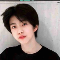 Trương Hàm Thụy 