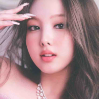 Im Nayeon