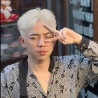 Đức Trí ( đi ti tập rạp )
