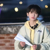 Tả Kỳ Hàm•bé