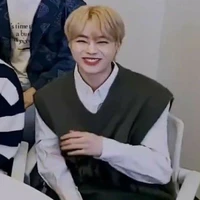 nụ cười tỏa sáng 😇