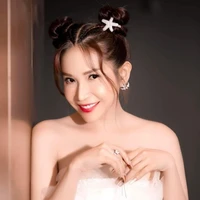 Khả Như(bạn cô)
