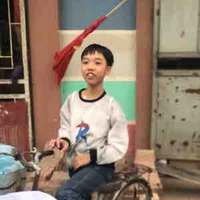 tác giả dấu mặt