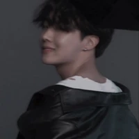 Min Hoseok[ông]