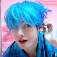 Kim Taehyung_V_Anh