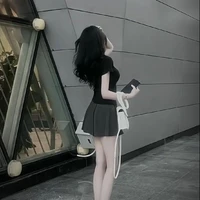Tường Vy (cô)