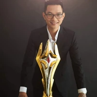Thầy Titan