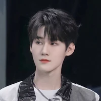 Chân Nguyên_cậu