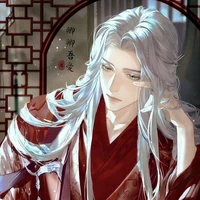 Vương Thiên Hạo(anh trai cô)