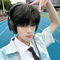 Uông Tuấn Hy_WJX