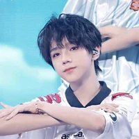Vương Lỗ Kiệt_WLJ