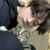 Leonard||sư tử<25t>