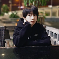 Yang BoWen-hắn-