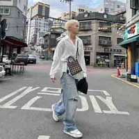 Hoshi