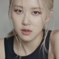 Park Chaeyoung (cô)