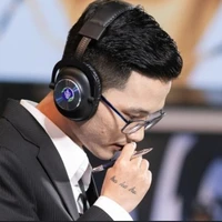 Huỳnh Trung Hiếu(Titan)