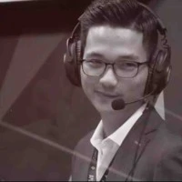 Huỳnh Trung Hiếu[Titan](hiệu trưởng)