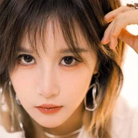 Đoàn Nghệ Tuyền-Tuyền Tỷ