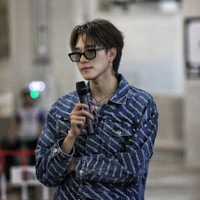 Dỡnquàiní?24@gmail.com