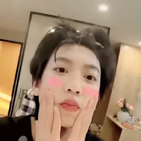 T/G trầm tánh,ít nói và siêu dễ thương