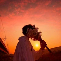 Hoàng Thiên - ILAY