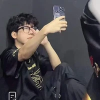 SGP Phoenix_Phượng hoàng lỏ