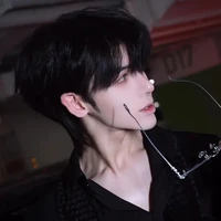 Mộ Cẩn Kim Ngưu_30+