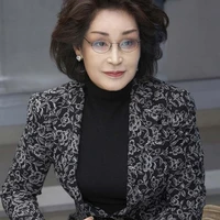 Cố Ngôn Diễm(mẹ tổng tài)