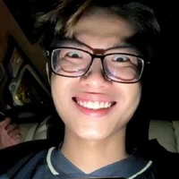 Bé Bơ nè trùiii><