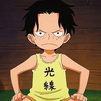 Ace lúc nhỏ