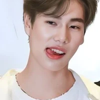 Phuwin Tangsakyuen