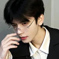 Trần Anh Phúc (em cô/Cậu)