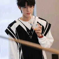 Trương Trạch Vũ(hắn)