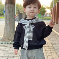 Vương Nhất Cung Bắc_4 (còn bé)