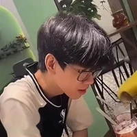 tấn khoa