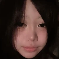 Qnhu(chị của Văn)