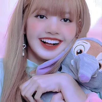 LaLiSa Manobal - Cô